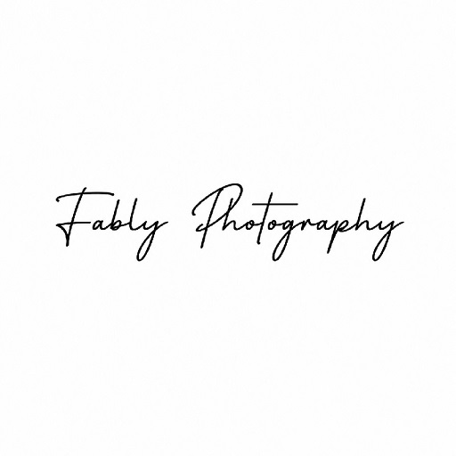 Fably Photography logo