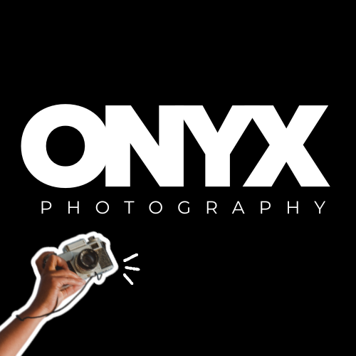 Lou | ONYX Photography logo
