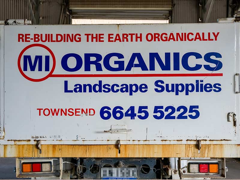 MI Organics Townsend logo