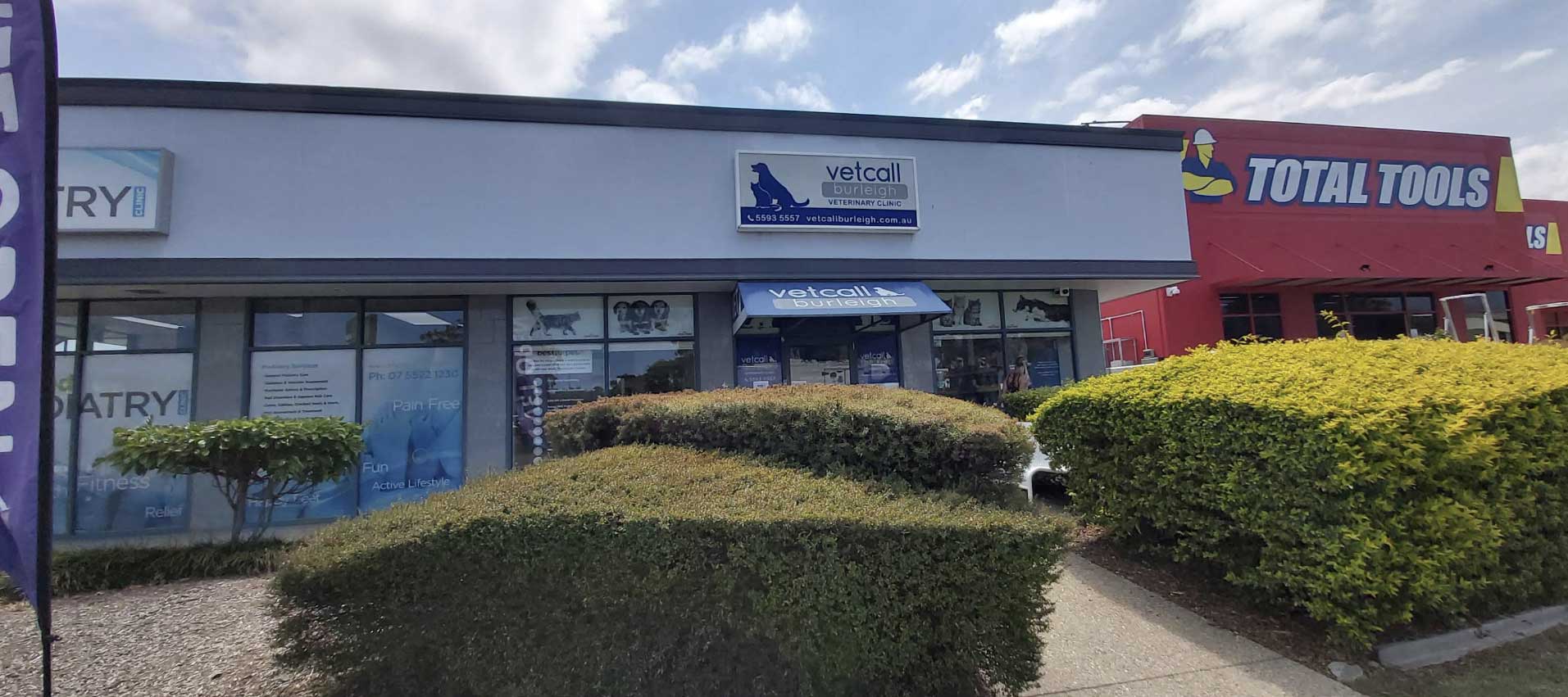 Vetcall Burleigh logo