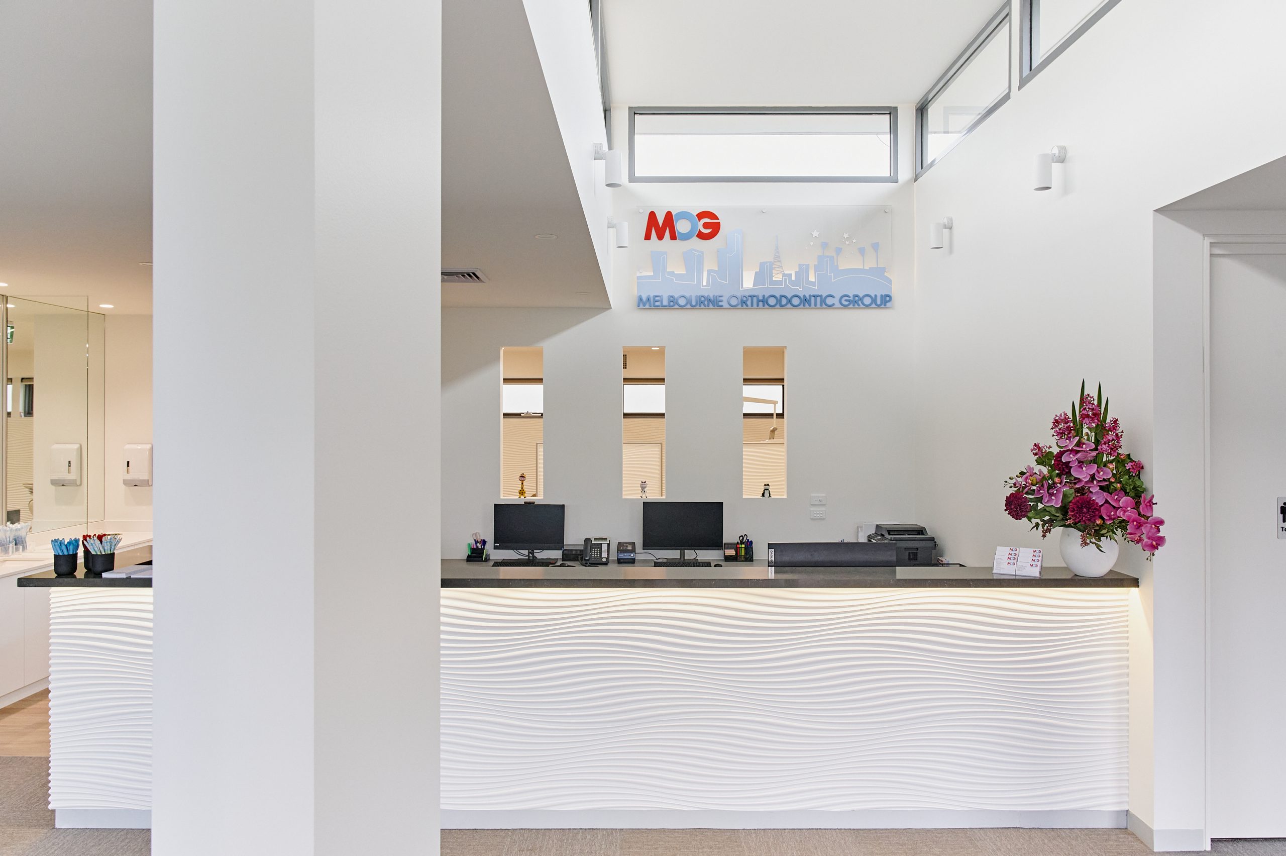 Melbourne Orthodontic Group logo
